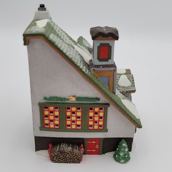 department 56 Santa’s Bell Repair 55389 - Picture 3 of 8